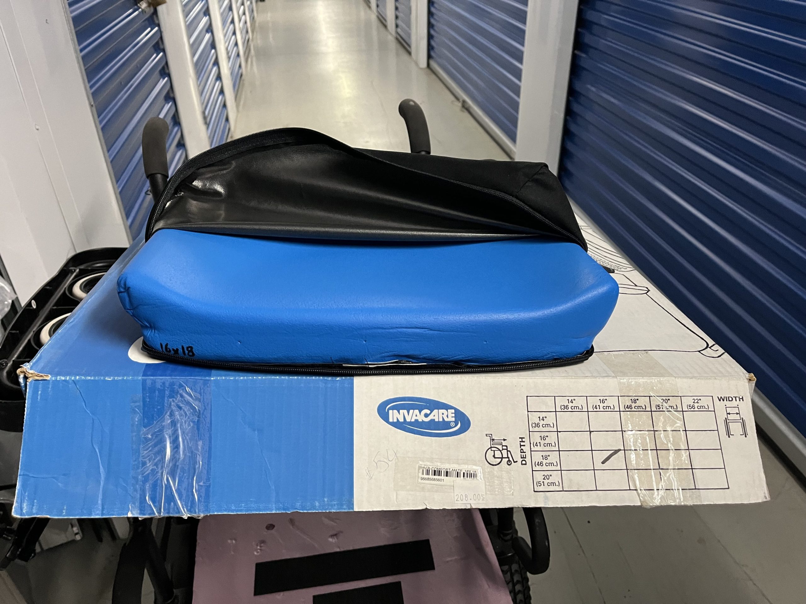 Invacare Comfort-Mate Extra 41cm by 46cm