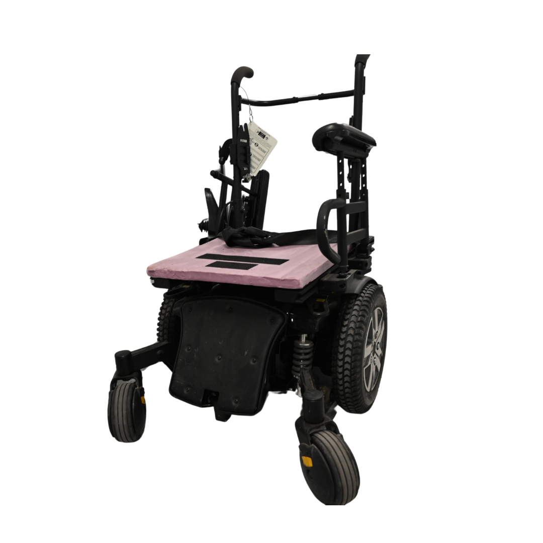 Quantum 06 Edge 2.0 Power Wheelchair - Image 3